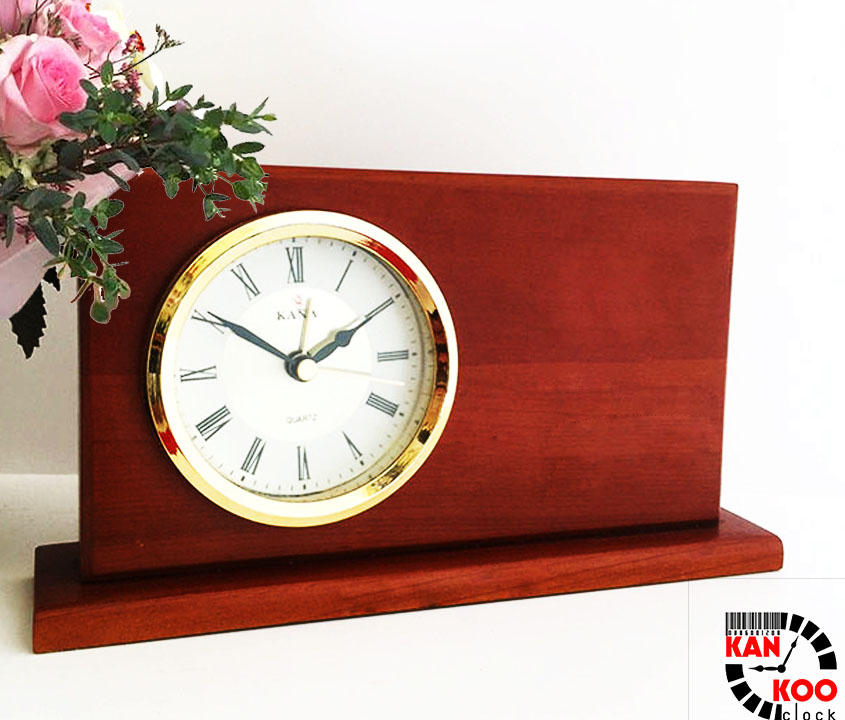 Đồng hồ để bàn bàng gỗ , mặt tròn 89mm, viền xi cao cấp, máy kim trôi, có báo thức, Kankoo Clock Model DB01
